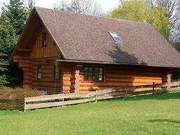 Natural log Cabin in Waltershausen