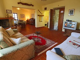 Belvilla by OYO Due Laghi