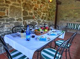 Belvilla by OYO Due Laghi