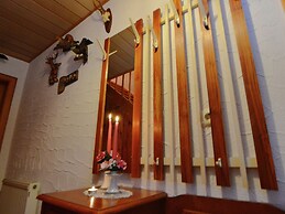 Cozy Holiday Home in Stadlern near Ski Slopes