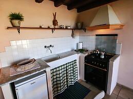 Belvilla by OYO Lentisco