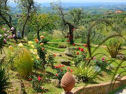 Hillside Escape in Vinci