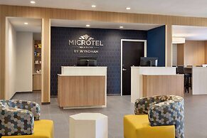 Microtel Inn & Suites by Wyndham Gambrills