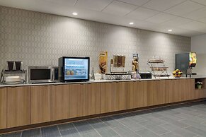 Microtel Inn & Suites by Wyndham Gambrills