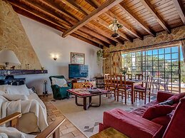 Holiday Home at Portimao With Fenced Garden