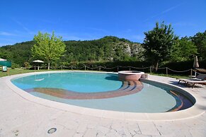 Apartment in Marche With Pool and Mountain Views
