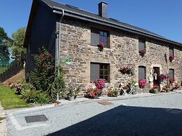 Holiday Home in Nimbermont With Garden