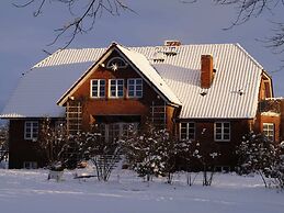 Cosy Apartment in Semlow Germany With Garden