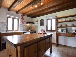 Spacious Holiday Home in Houffalize With Barbecue