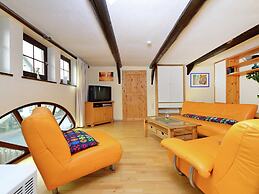 Apartment in Lowensen With Terrace