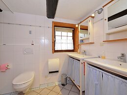 Apartment in Lowensen With Terrace