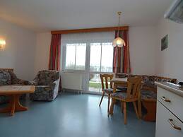 Apartment in Rotthalmunster With Garden