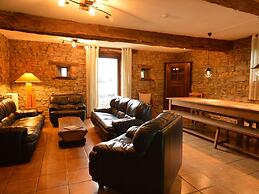 Beautiful Gites With Garden, Pond and Playground