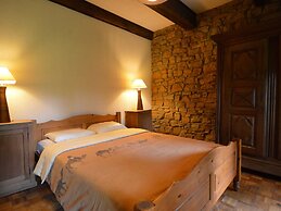 Beautiful Gites With Garden, Pond and Playground