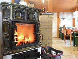 Cosy Bungalow With Terrace in Neustadt