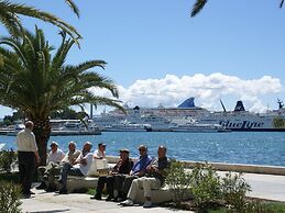 Villa in Ugljane With Private Pool