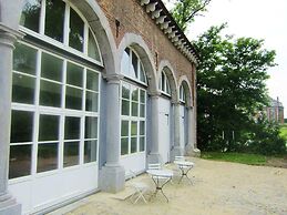 Cozy Holiday Home in Gembloux With Gym