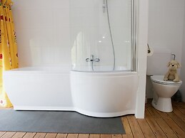 Cozy Holiday Home in Gembloux With Gym