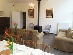 Cozy Holiday Home in Gembloux With Gym