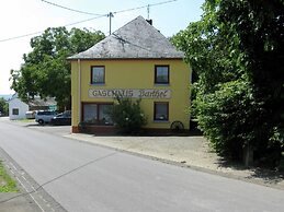 Large Group House, Beautifully Located in Eifel