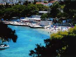 Topfloor Comfortable Luxury Apartment With Private Balcony,free Garage