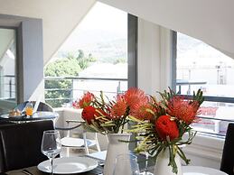 Topfloor Comfortable Luxury Apartment With Private Balcony,free Garage