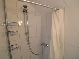 Spacious Holiday Home With Sauna in Rendeux