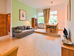 Gemuetliches Apartment in Behmkenhagen mit Terrasse