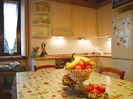 Belvilla by OYO Villa in Capriolo