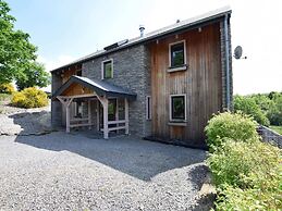 Luxurious Villa in Nadrin Belgium with Sauna & Hot Tub