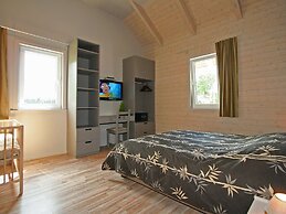 Luxurious Villa in Nadrin Belgium with Sauna & Hot Tub