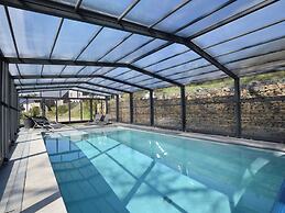 Luxurious Villa in Nadrin Belgium with Sauna & Hot Tub