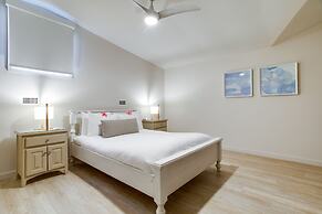 Alaia Belize, Autograph Collection