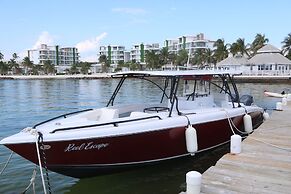 Alaia Belize, Autograph Collection