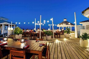 Alaia Belize, Autograph Collection