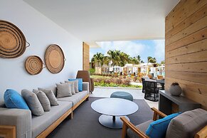 Alaia Belize, Autograph Collection