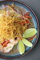 Alaia Belize, Autograph Collection