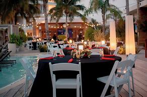 Alaia Belize, Autograph Collection