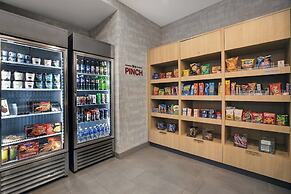 TownePlace Suites by Marriott Phoenix Glendale Sports & Entertainment 