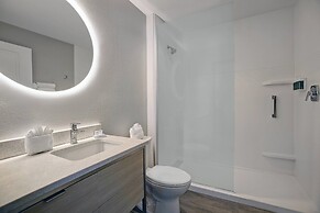 TownePlace Suites by Marriott Phoenix Glendale Sports & Entertainment