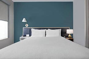 TownePlace Suites by Marriott Phoenix Glendale Sports & Entertainment