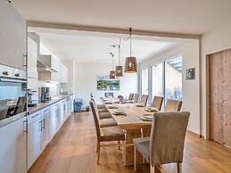 Warm Apartment in Gosau With Shared Sauna