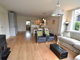 Bungalow in Kamperland Near the Lake