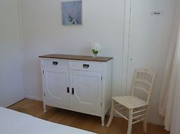 Bungalow in Kamperland Near the Lake