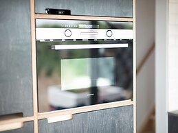 Modern, Trendy F1 Theme Lodge, Near the Sea