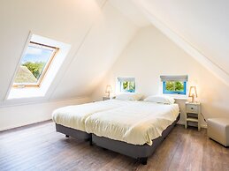 Cozy Holiday Home in De Koog With Swimming Pool