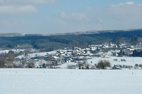 Beautiful Cottage in Malempre With Fenced Garden