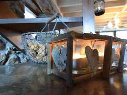 Beautiful Cottage in Malempre With Fenced Garden