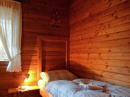 Modern Apartment With Balcony