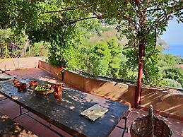 Belvilla by OYO Mandorlo